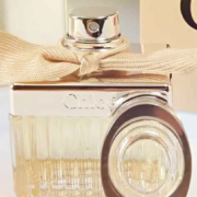 Blumiger Damenduft Blumiger Damenduft von Chloe
